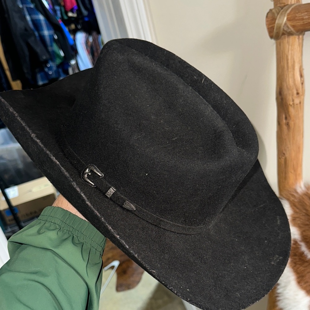 Cavender’s Black Wool Cowboy Hat